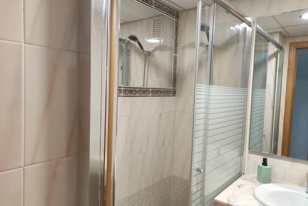 Paradis Salou, Centro Turistico, Wifi, Piscina, Vistas Al Mar Екстериор снимка